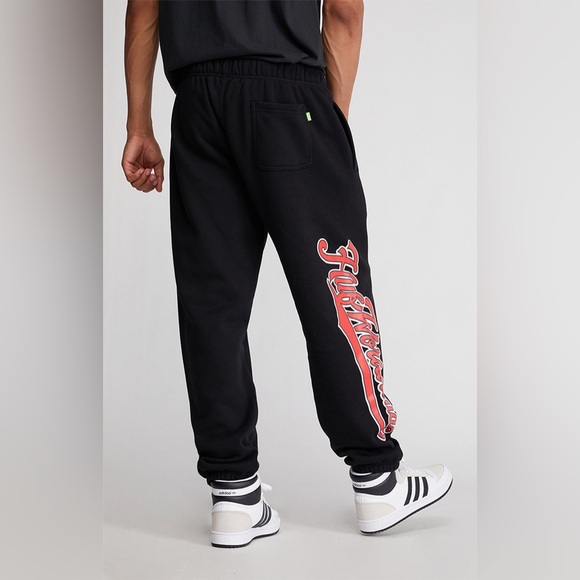 Huf Cracker Jack Fleece Sweatpants-Huf Worldwide-Size Small-Black and Red - Picture 2 of 13